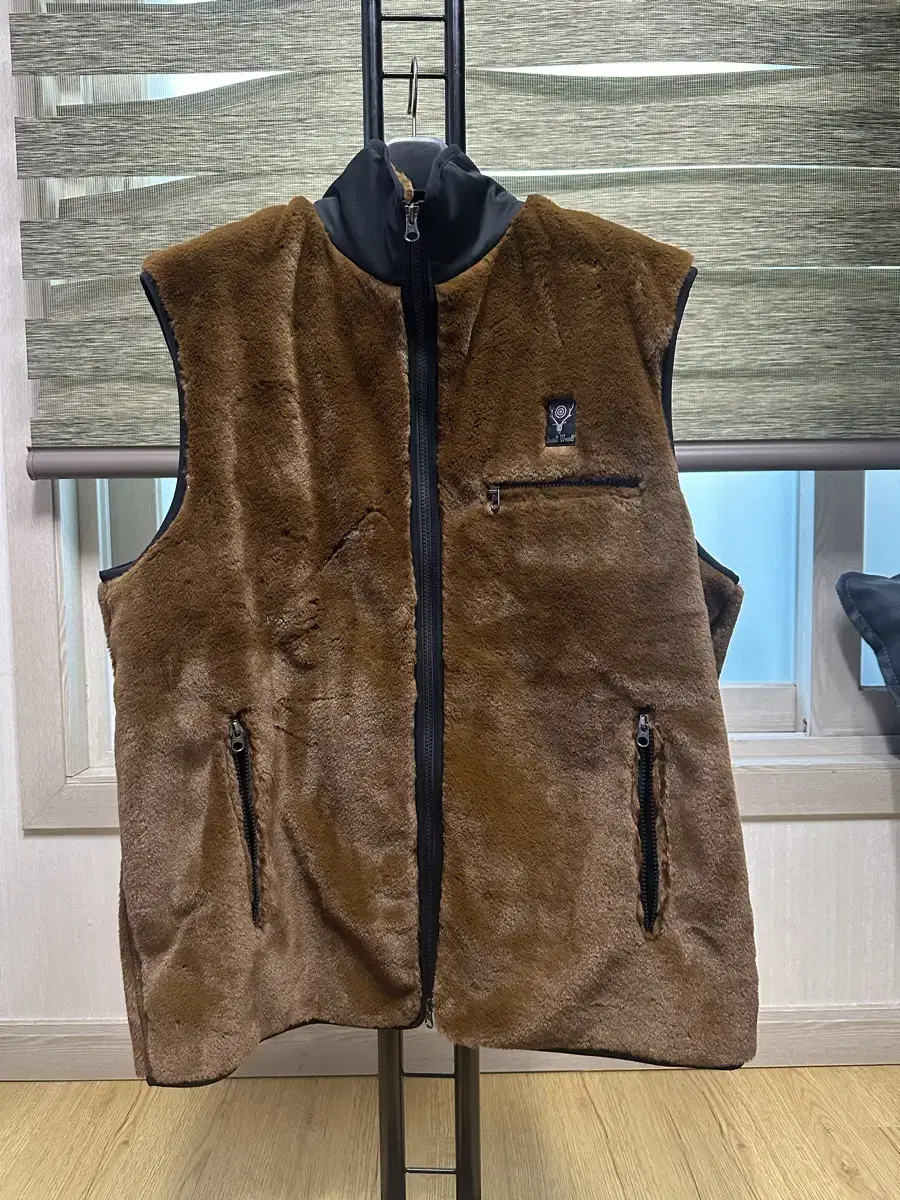 남이서팔 PIPING VEST MICRO FUR 베스트